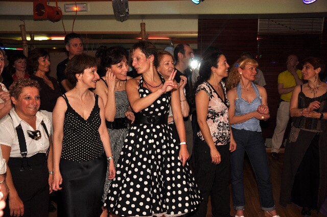 min 2009 05 06 cargo club 584